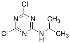 2,4-Dichloro-6-isopropylamino-1,3,5-triazine