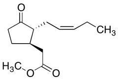 (-)-Jasmonic Acid Methyl Ester